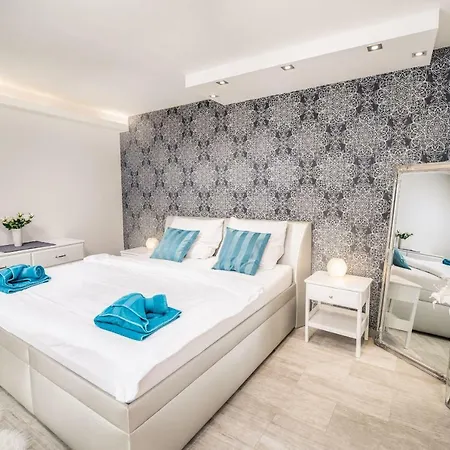 Apartmany U Orecha Boretice Exterior photo